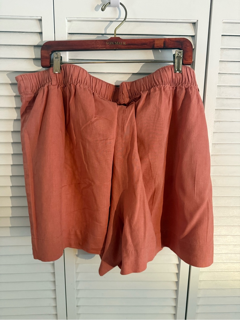 Size 3X Coral High-Waist Elastic Waist Shorts